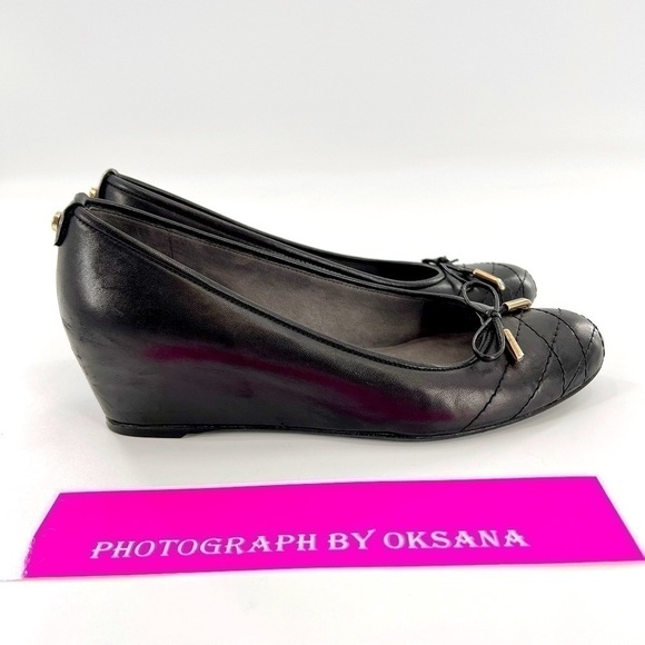 Stuart Weitzman Quilty Black Leather Wedge size 7 M - Picture 9 of 14